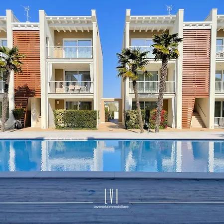 Apartment Wave